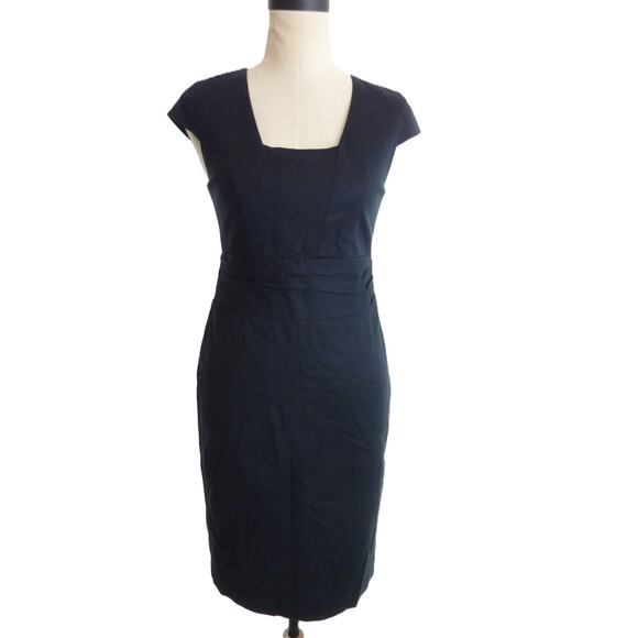 Banana Republic Black Fitted Dress 2 Work Business - Picture 1 of 7